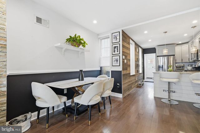 2023 MOORE ST, Philadelphia, PA 19145
