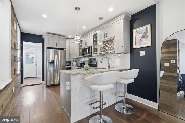 2023 MOORE ST, Philadelphia, PA 19145