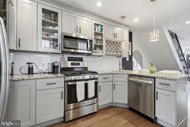 2023 MOORE ST, Philadelphia, PA 19145