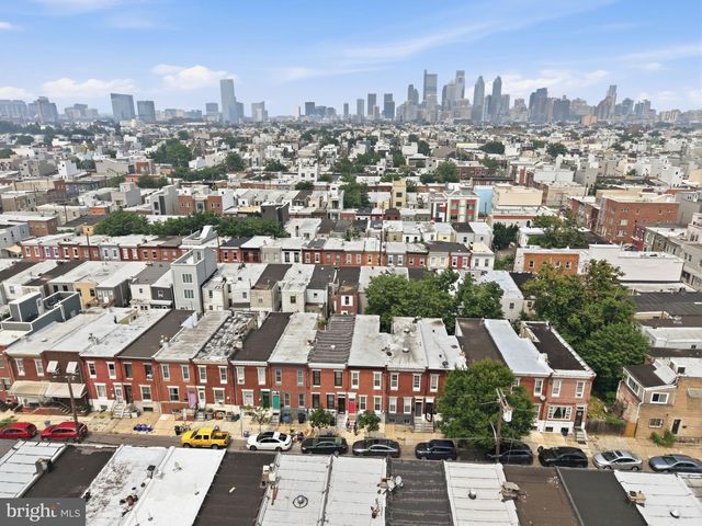 2023 MOORE ST, Philadelphia, PA 19145