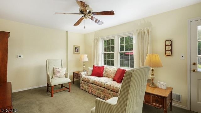 10 Canterbury Pl, Cranford Twp., NJ 07016