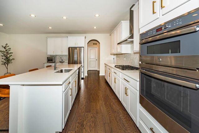 50236 Amberwood Road, Canton Twp, MI 48188