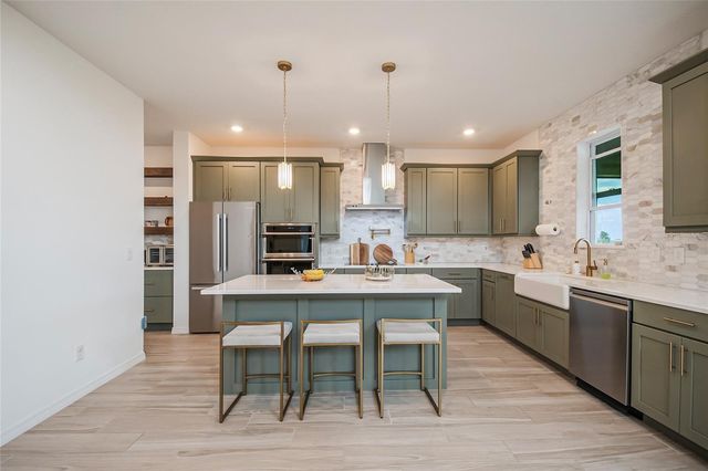 2218 GOLD DUST DRIVE, Clermont, FL 34715