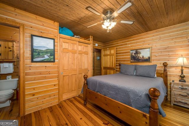 517 Ridge Road, Blue Ridge, GA 30513