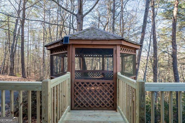 517 Ridge Road, Blue Ridge, GA 30513