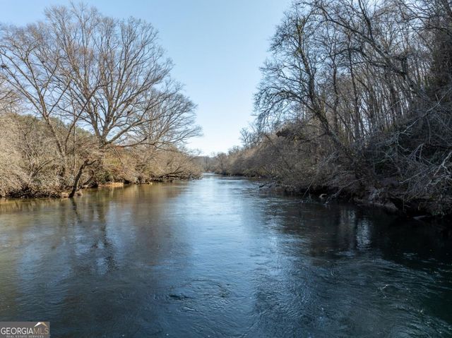 517 Ridge Road, Blue Ridge, GA 30513