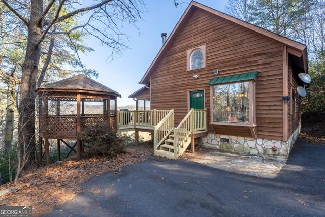 517 Ridge Road, Blue Ridge, GA 30513