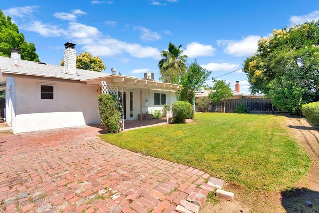 4656 N 5th Street, Fresno, CA 93726