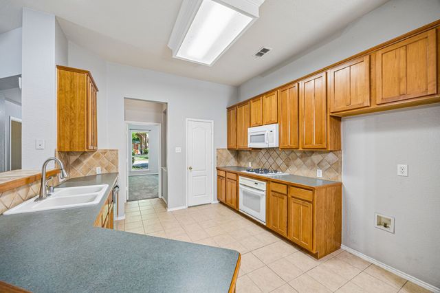 11361 Clover Knoll Drive, Frisco, TX 75035