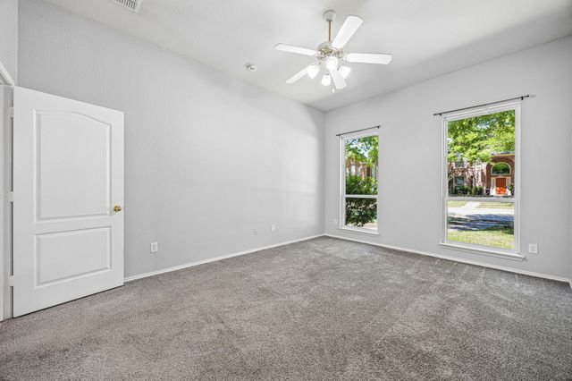 11361 Clover Knoll Drive, Frisco, TX 75035