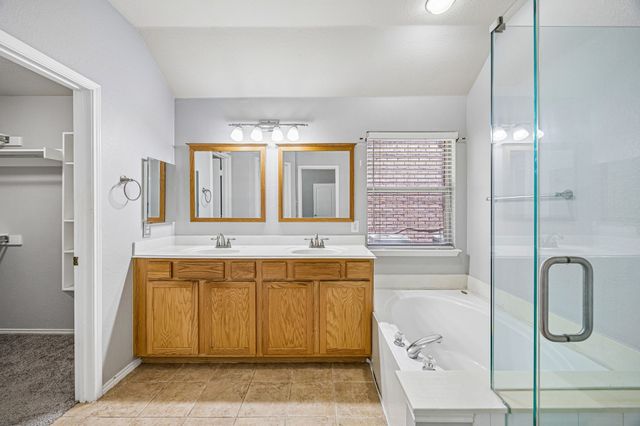 11361 Clover Knoll Drive, Frisco, TX 75035