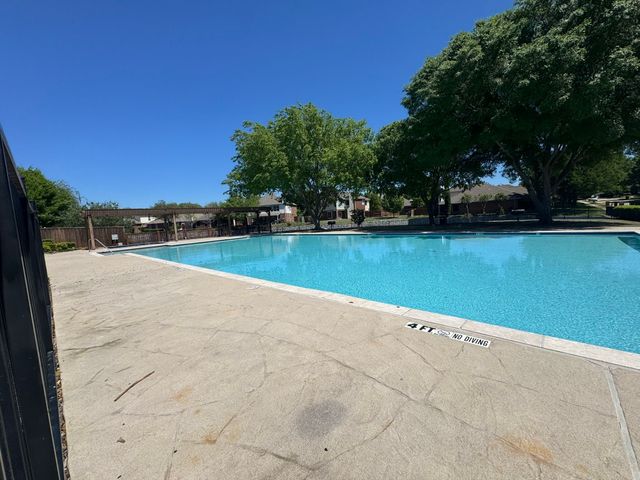 11361 Clover Knoll Drive, Frisco, TX 75035