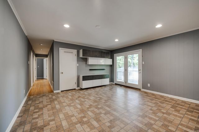 4400 Arlington Drive, North Little Rock, AR 72116