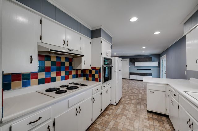 4400 Arlington Drive, North Little Rock, AR 72116