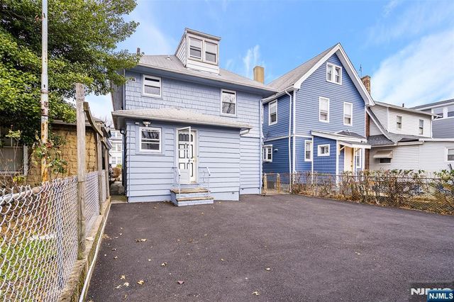 23 Tiffany Place, Irvington, NJ 07111