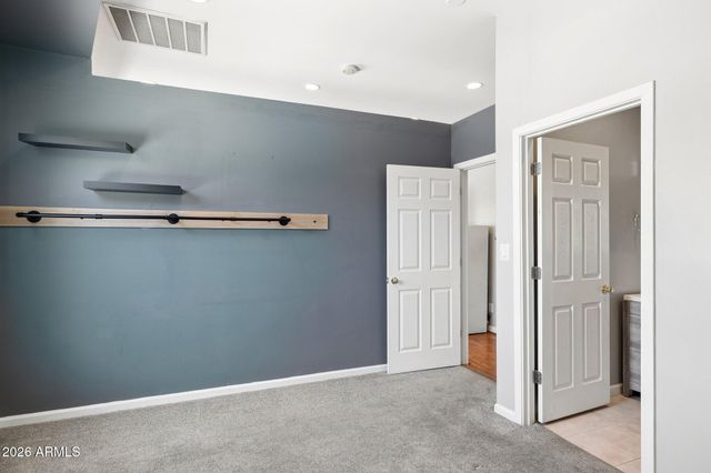 4242 E SHEENA Drive, Phoenix, AZ 85032