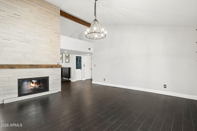 4242 E SHEENA Drive, Phoenix, AZ 85032