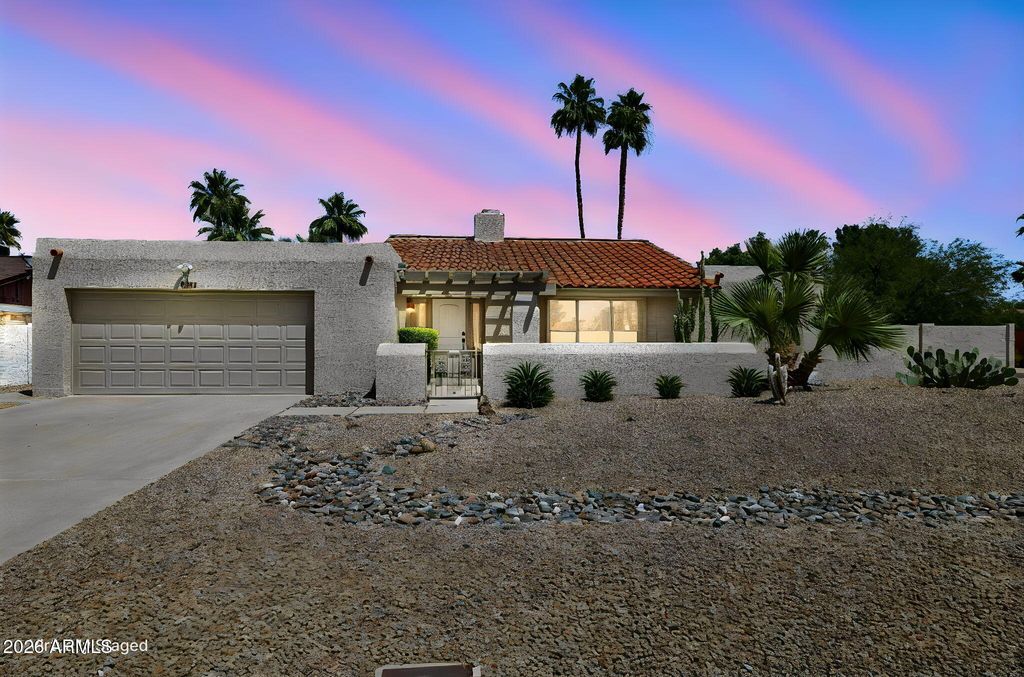 4242 E SHEENA Drive, Phoenix, AZ 85032