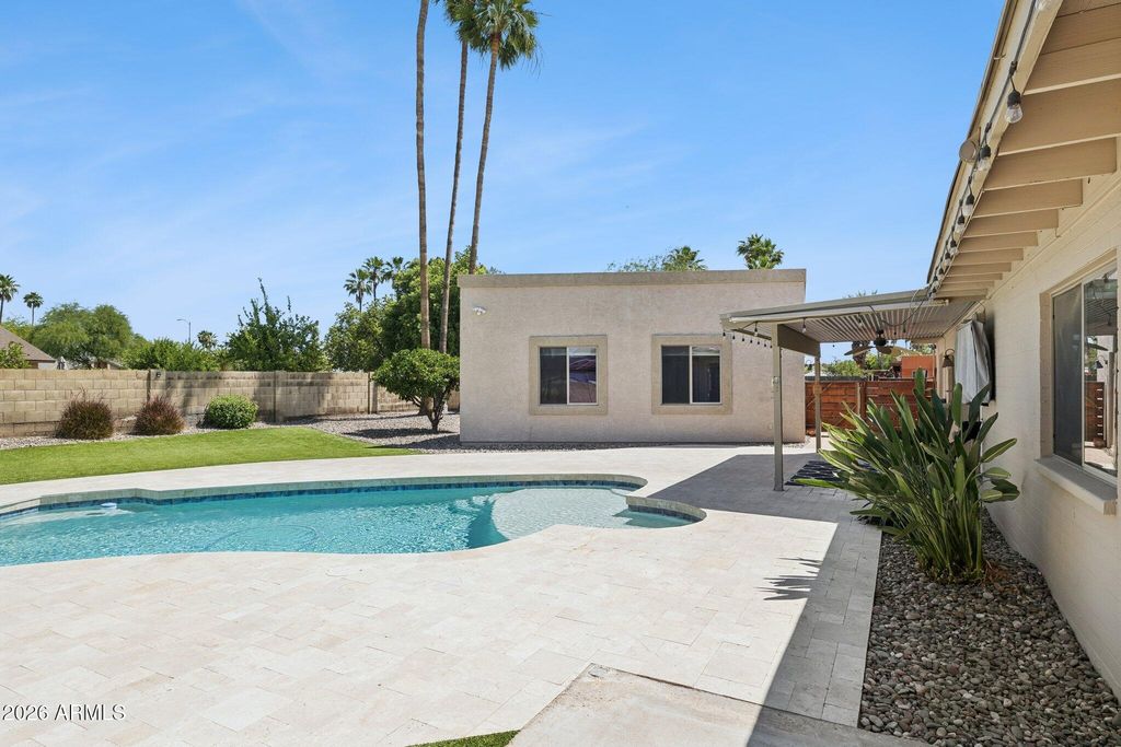 Image 23 of property listing at 4242 E SHEENA Drive, Phoenix, AZ 85032