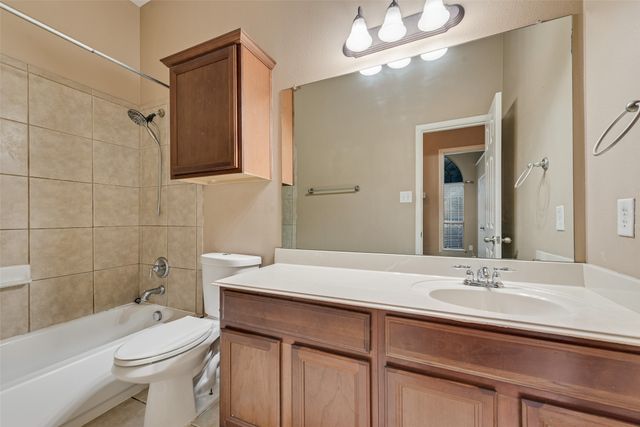 5512 Lavaca Road, Grand Prairie, TX 75052