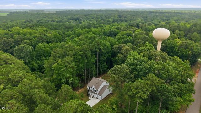 100 Chanute Circle, Louisburg, NC 27549