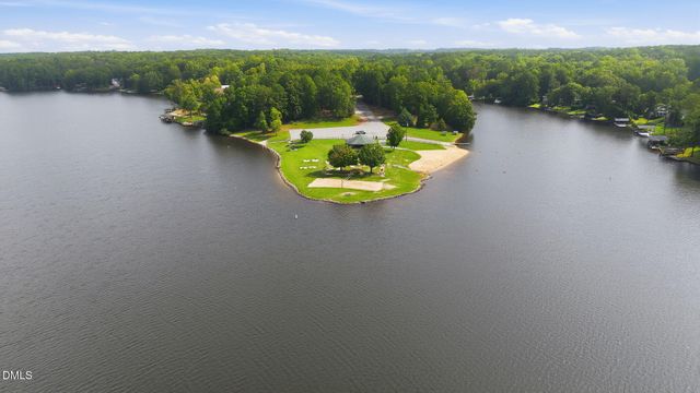 100 Chanute Circle, Louisburg, NC 27549