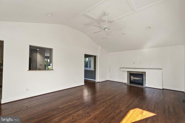 6313 TONE DR, Bethesda, MD 20817