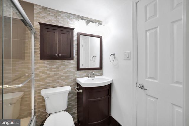 6313 TONE DR, Bethesda, MD 20817