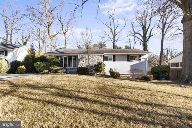 6313 TONE DR, Bethesda, MD 20817