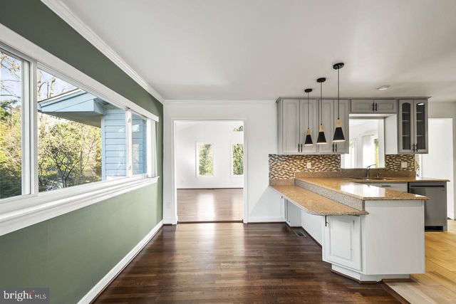 6313 TONE DR, Bethesda, MD 20817