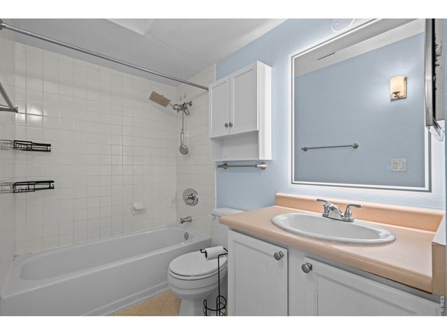 4682 White Rock Cir 9, Boulder, CO 80301
