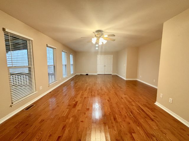 501 Bluff View Dr, Spencer, TN 38585