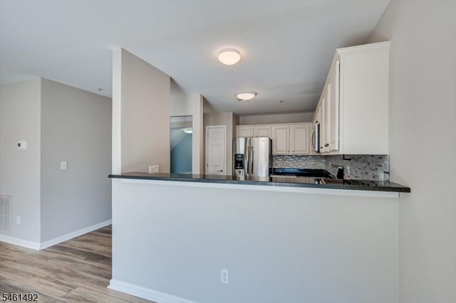 1092 Shadowlawn Dr, Green Brook Twp., NJ 08812