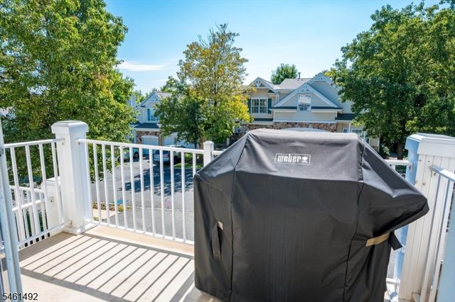 1092 Shadowlawn Dr, Green Brook Twp., NJ 08812