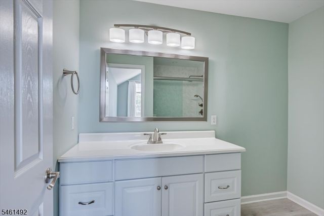 1092 Shadowlawn Dr, Green Brook Twp., NJ 08812