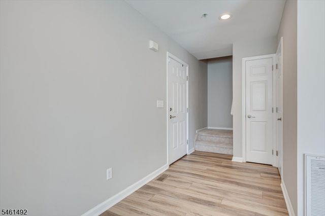 1092 Shadowlawn Dr, Green Brook Twp., NJ 08812