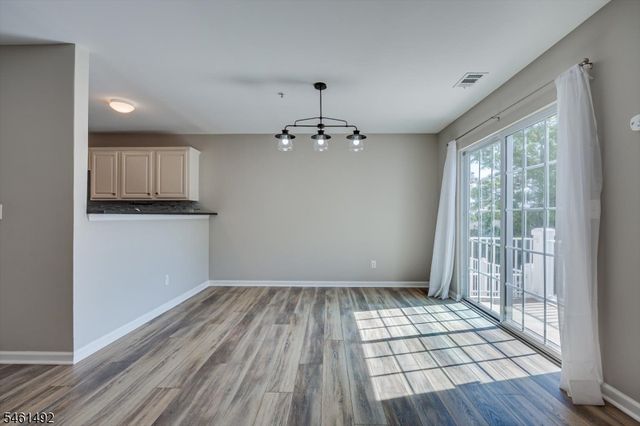 1092 Shadowlawn Dr, Green Brook Twp., NJ 08812