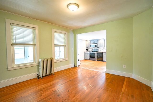 170 Hopedale St, Hopedale, MA 01747