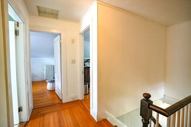 170 Hopedale St, Hopedale, MA 01747