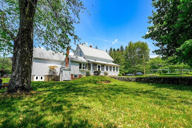 170 Hopedale St, Hopedale, MA 01747