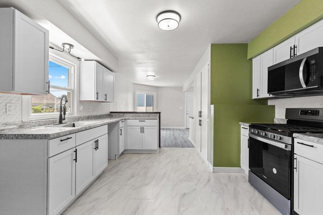 2451 N 58th STREET, Milwaukee, WI 53210
