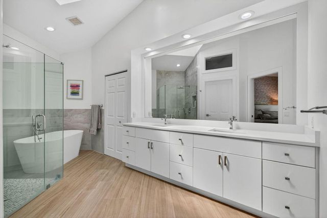 5310 NW 26th Circle, Boca Raton, FL 33496