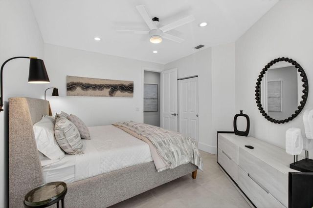 5310 NW 26th Circle, Boca Raton, FL 33496