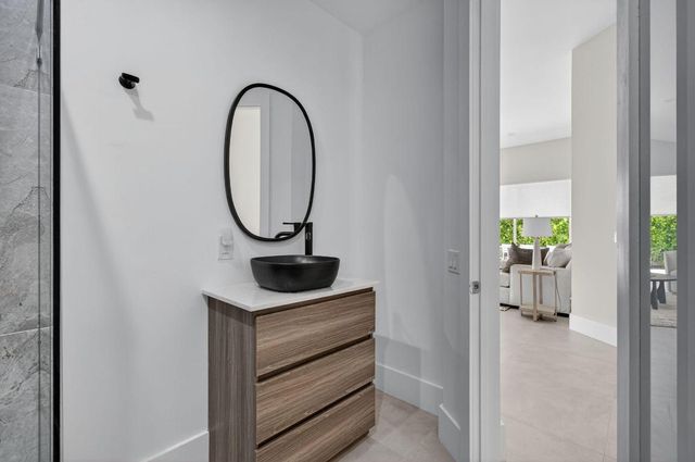 5310 NW 26th Circle, Boca Raton, FL 33496