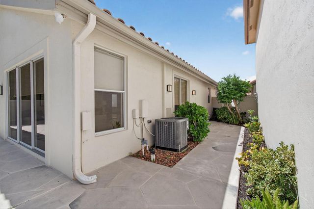 5310 NW 26th Circle, Boca Raton, FL 33496