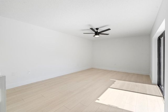 2897 SW 22nd Circle 44b, Delray Beach, FL 33445