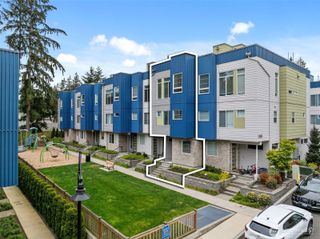 7629 NE 122nd Court #7, Kirkland, WA 98034