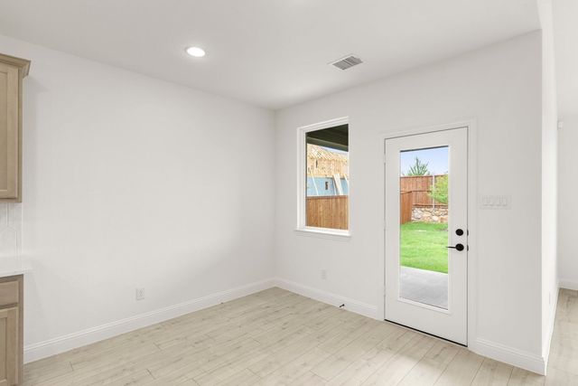 2145 Rhodora Avenue, Forney, TX 75126