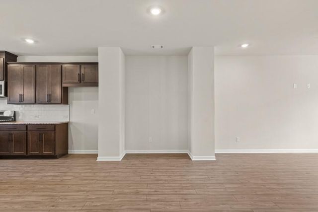 312 Cornett Way, Lawrenceville, GA 30046