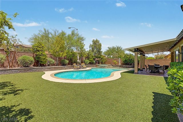 9350 Wilderness Glen Avenue, Las Vegas, NV 89178